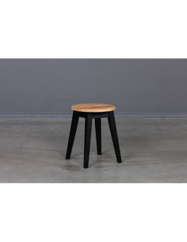 STOOL Black ąžuolinė taburetė